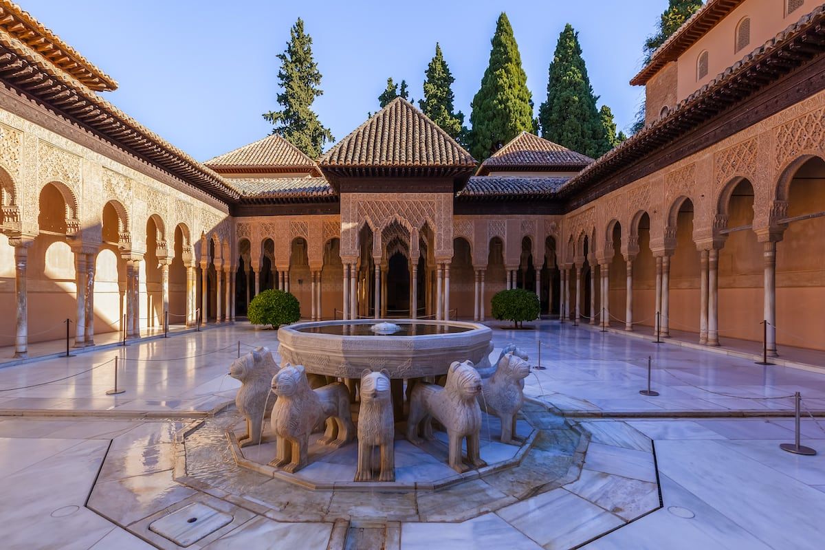 Cours des lions à l'Alhambra