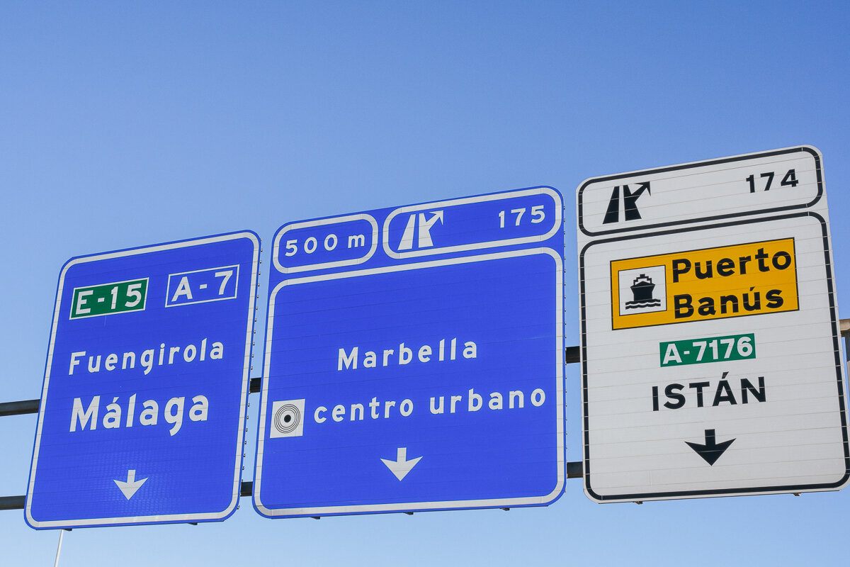 Panneau d'autoroute en Andalousie