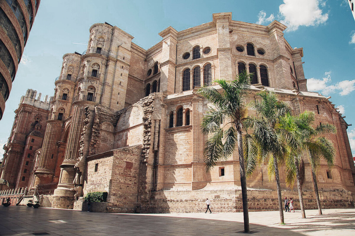 Façade de la cathédrale de Malaga